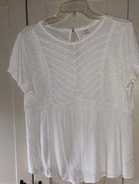 Knox Rose White Short-Sleeve Chevron Textured Peasant Top